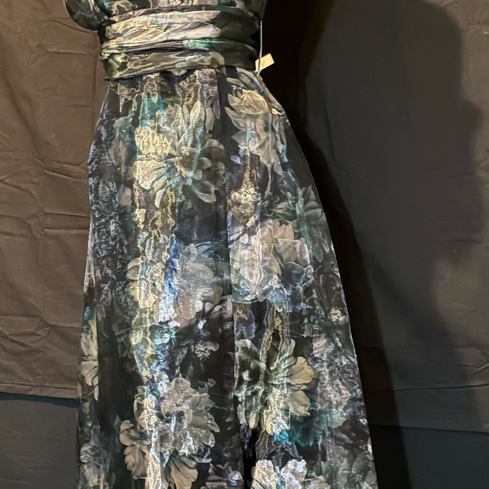 R&M Richards Black and Blue Floral Maxi Dress NWT 12 - Picture 8 of 11